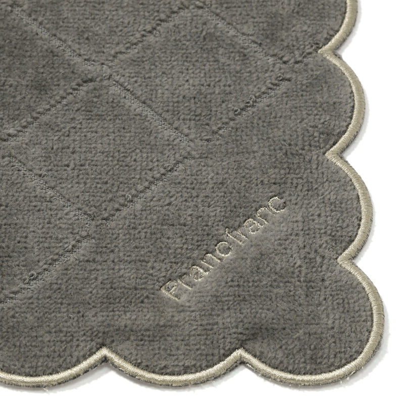 QUILTSCALLOPS HANDKERCHIEF TOWEL  GRAY